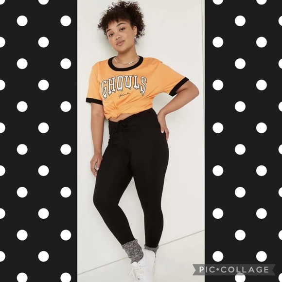 Victoria's Secret PINK L XL XXL Halloween Short
Sleeved Campus Tee VS GLOWS - Picture 6 of 7